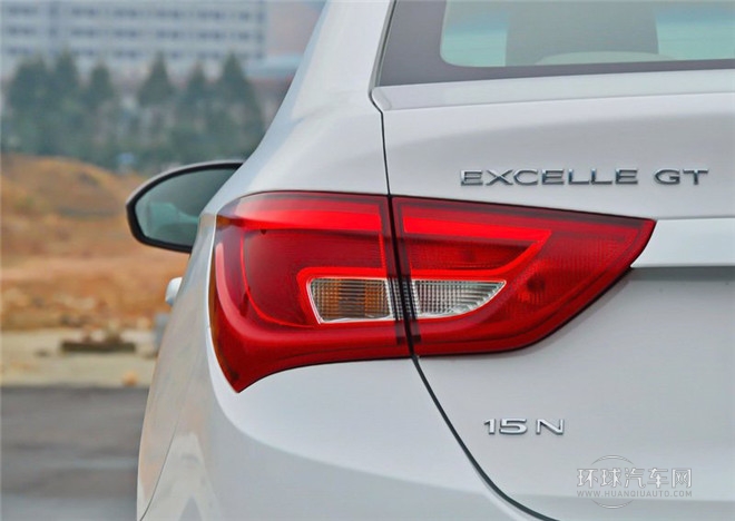 2015款 15N 自動精英型