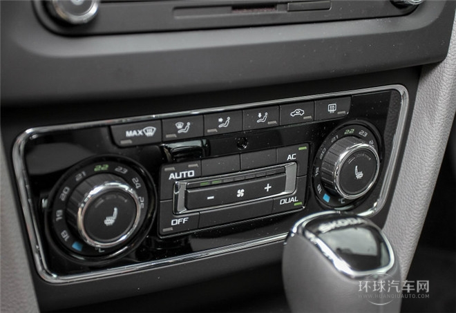 2015款 1.8TSI 手動紳仕版