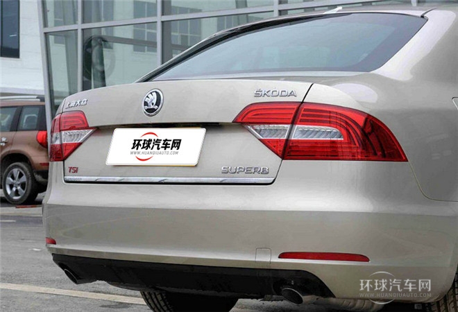 2015款 1.8TSI 手動紳仕版