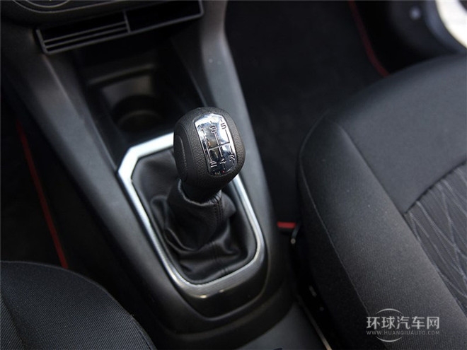 2015款 質(zhì)尚版 1.6L 手動(dòng)時(shí)尚型