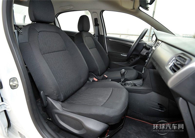 2015款 質尚版 1.6L 自動時尚型