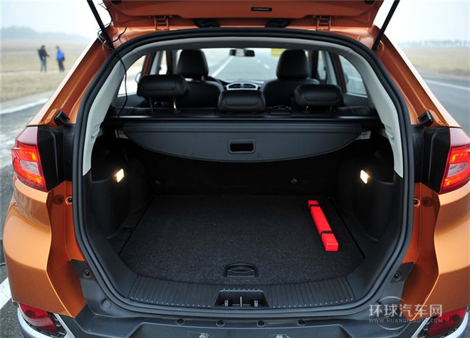 2015款 2.0TGI TST豪華版