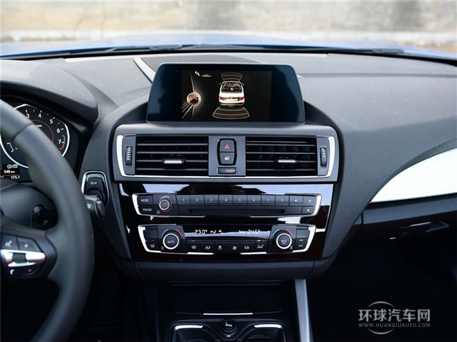 2015款 220i 敞篷轎跑車 領先型