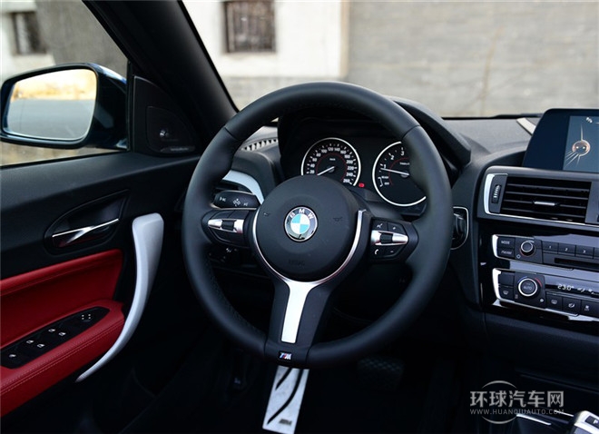 2015款 220i 敞篷轎跑車 領先型