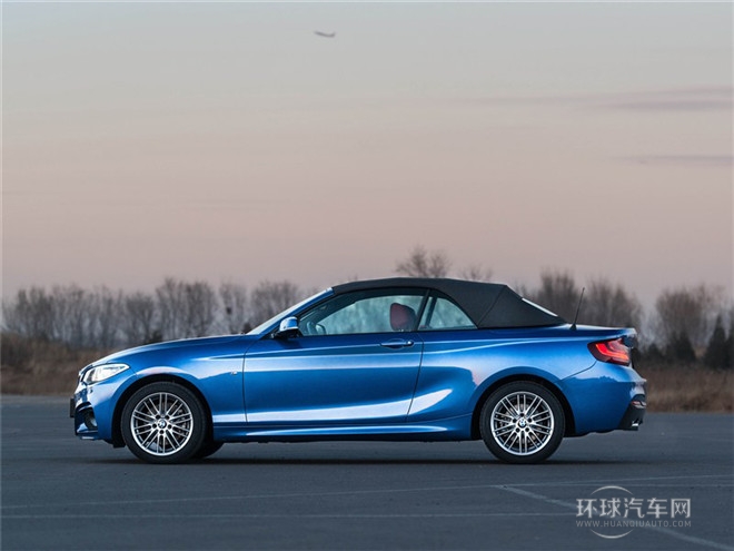 2015款 220i 敞篷轎跑車 領(lǐng)先型