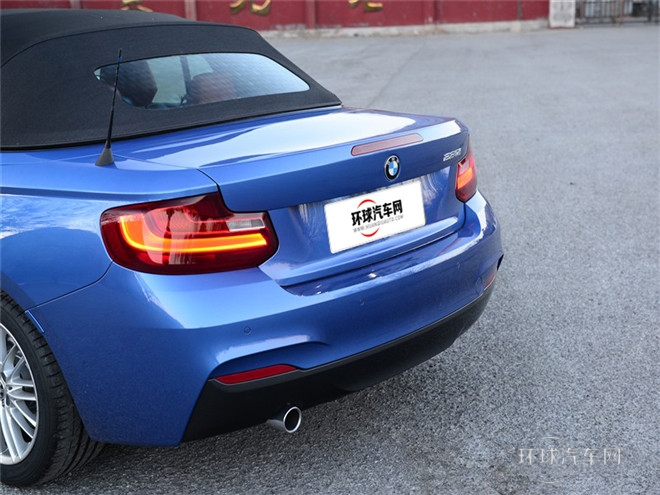 2015款 220i 敞篷轎跑車 M運(yùn)動型