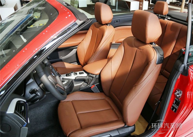 2015款 218i 敞篷轎跑車