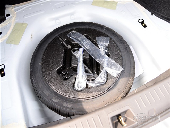 2015款 1.5L 手動豪華型