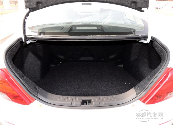 2015款 1.5L 手動豪華型