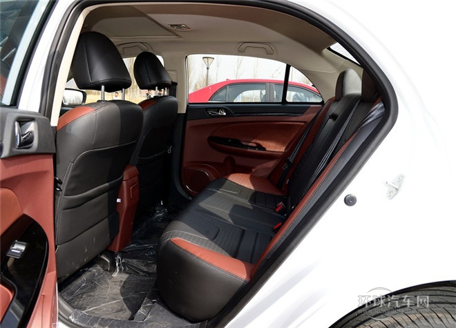 2015款 1.5L 手動(dòng)豪華型