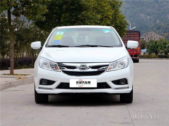 2015款 1.5L 手動(dòng)豪華型