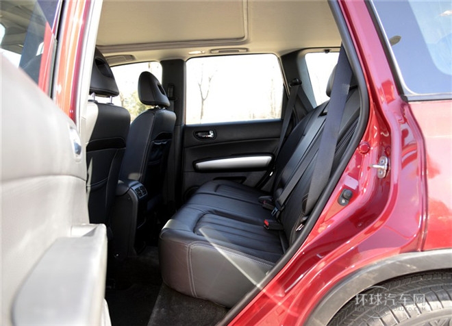 2015款 2.0L CVT四驅夢想版