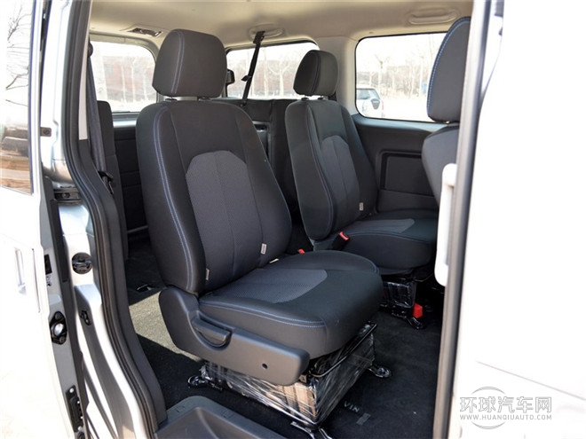 2015款 1.6L 豪華智能型