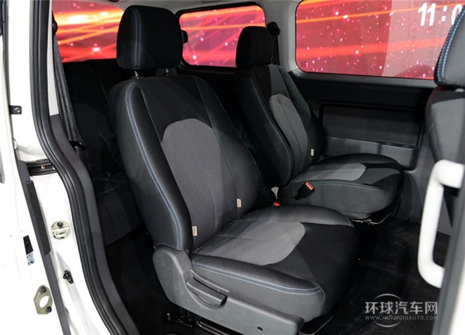 2015款 2.0L 豪華智能型