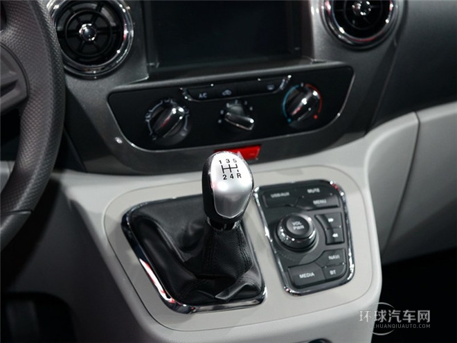 2015款 2.0L 豪華智能型