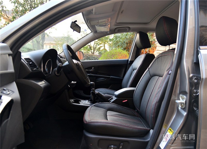 2015款 1.5T 手動創領版