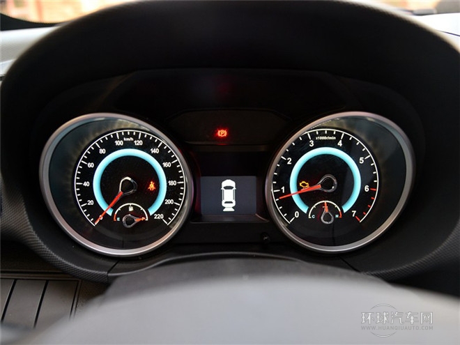 2015款 1.5T 手動創領版