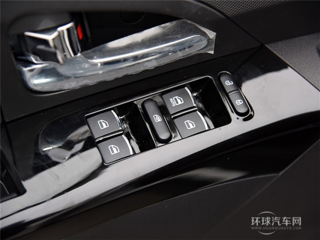 2015款 1.5T 手動創享版