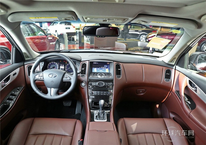 2015款 2.5L 舒適版