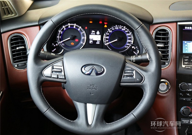 2015款 2.5L 舒適版