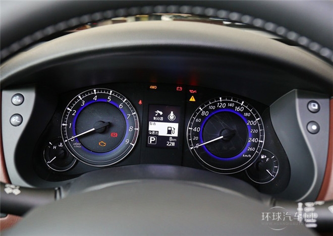 2015款 2.5L 舒適版