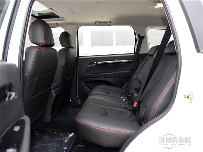 2015款 探索版 2.0T 柴油4X2超豪華型