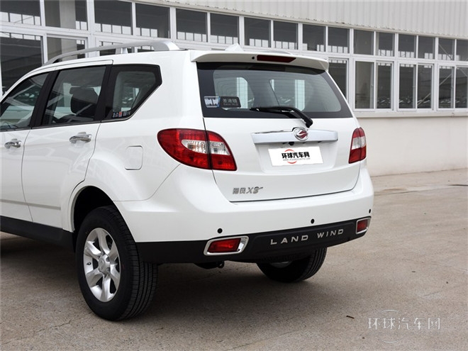 2015款 探索版 2.0T 柴油4X2豪華型