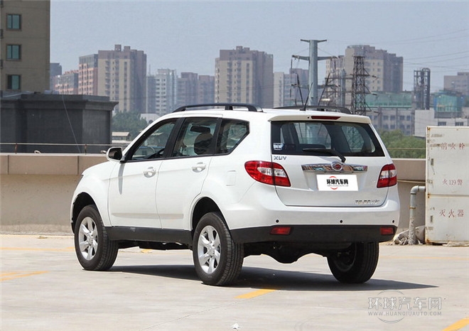 2015款 探索版 2.0T 柴油4X2豪華型