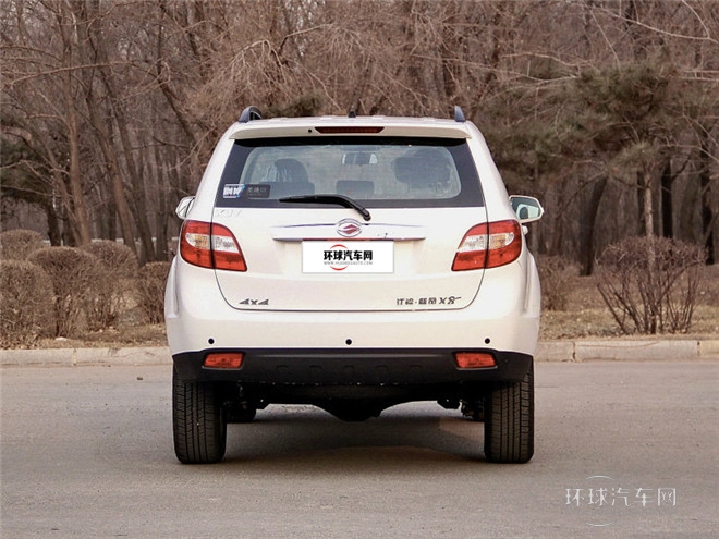 2015款 探索版 2.0T 柴油4X4超豪華型