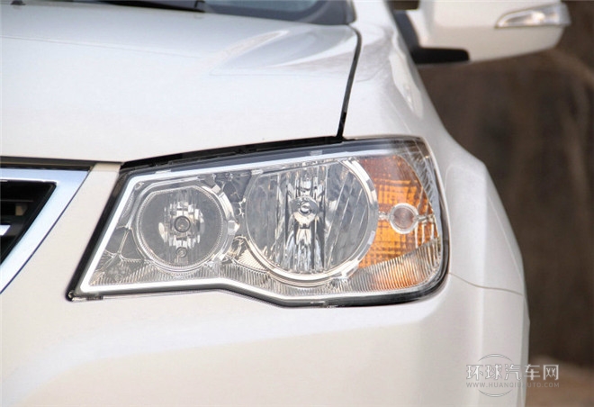 2015款 探索版 2.0T 柴油4X4超豪華型