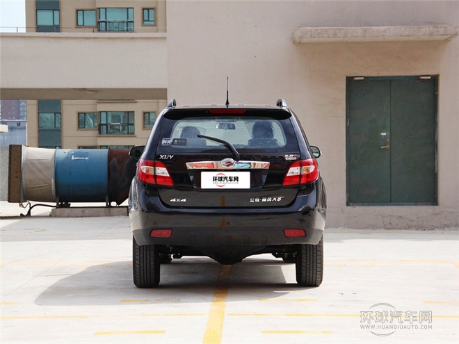 2015款 探索版 2.0T 柴油4X4豪華型