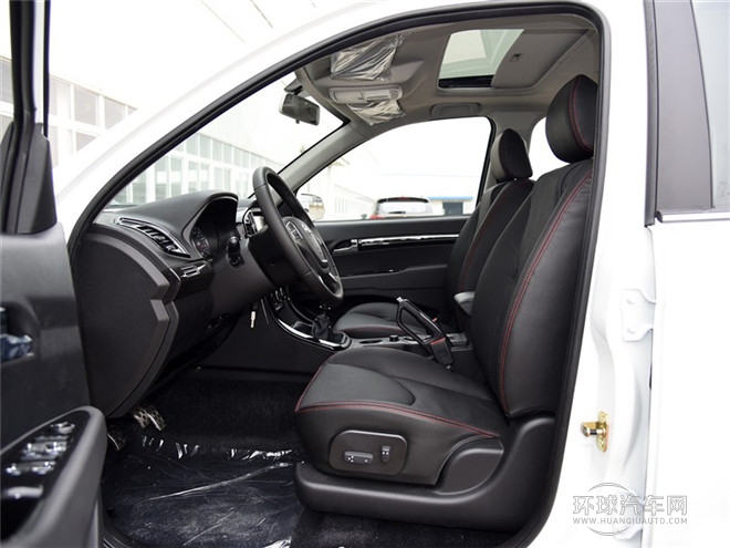 2015款 探索版 2.0T 汽油4X2超豪華型