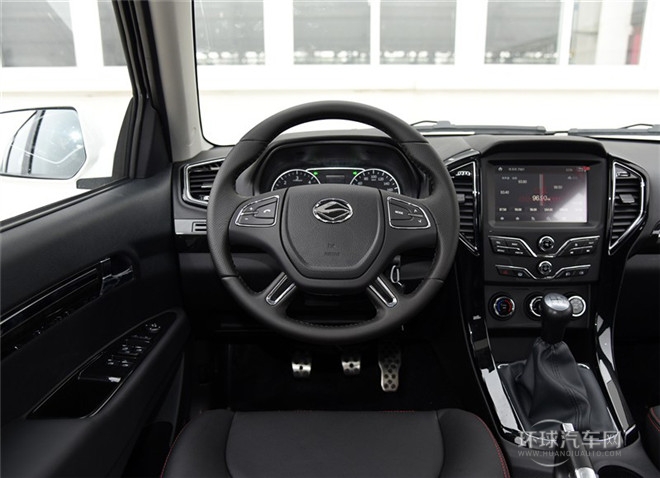 2015款 探索版 2.0T 汽油4X2超豪華型