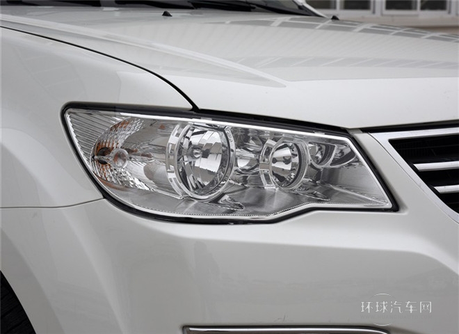 2015款 探索版 2.0T 汽油4X2豪華型