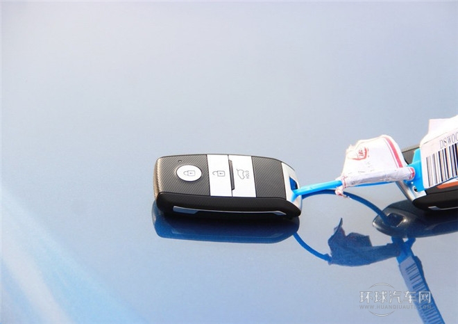 2015款 1.6L 手動(dòng)兩驅(qū)GL