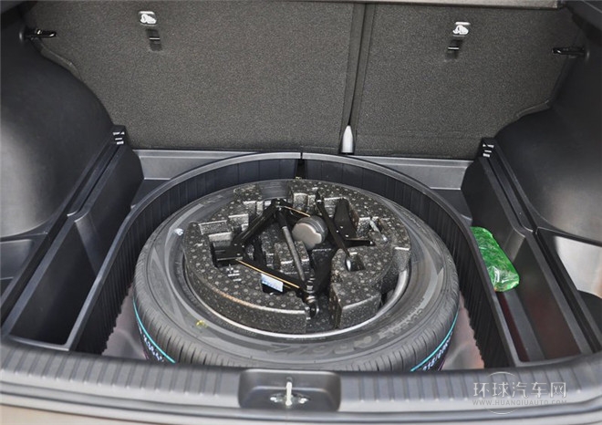 2015款 1.6L 手動兩驅GLS