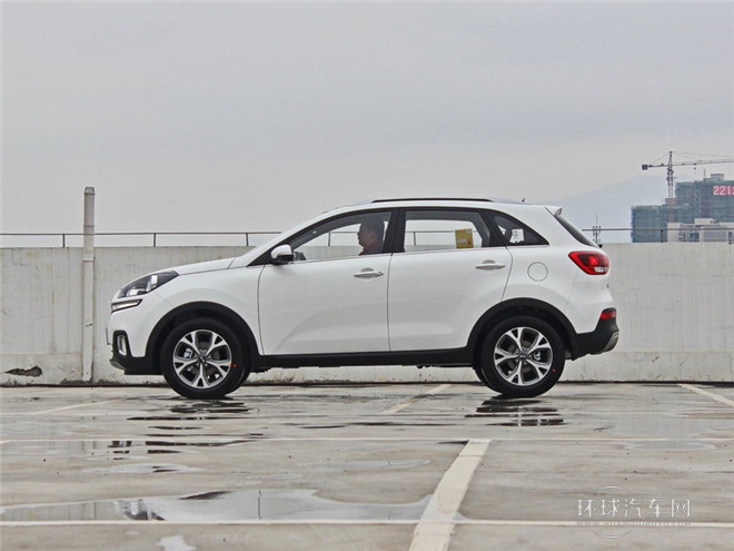 2015款 1.6L 自動(dòng)兩驅(qū)DLX