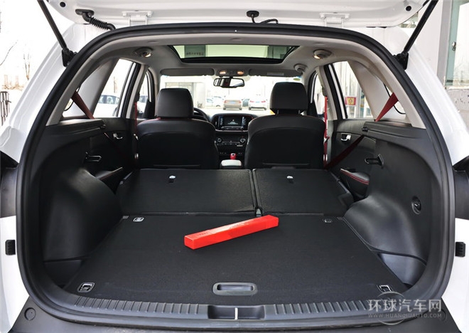 2015款 1.6L 自動兩驅GLS