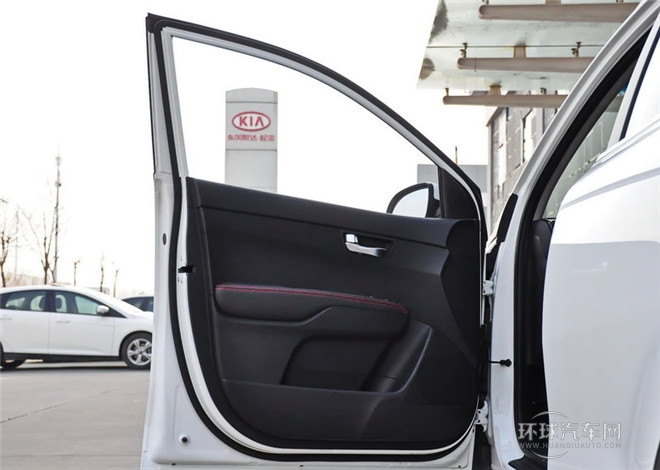 2015款 1.6L 自動兩驅GLS