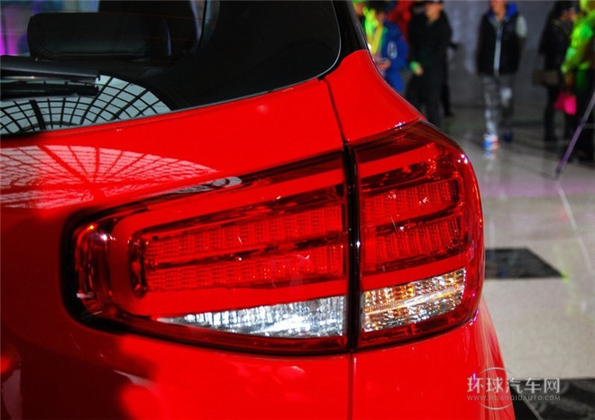 2015款 1.6L 自動兩驅PRM