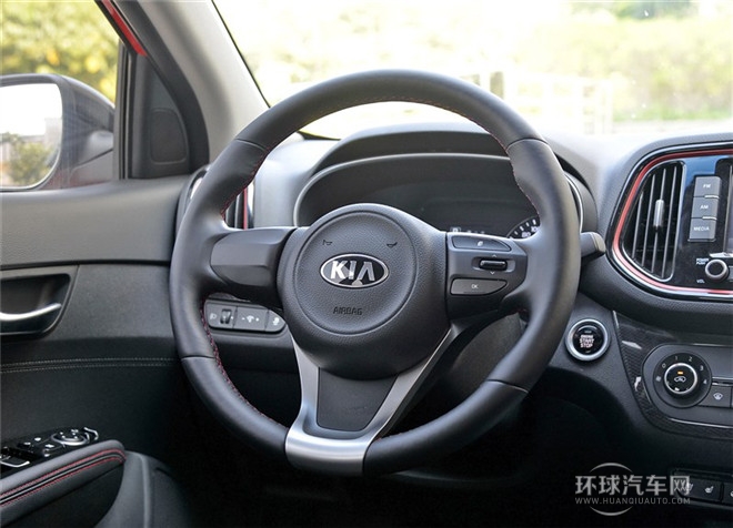 2015款 1.6T 自動兩驅(qū)DLX