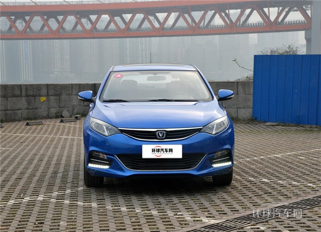 2015款 1.5T 自動炫酷型