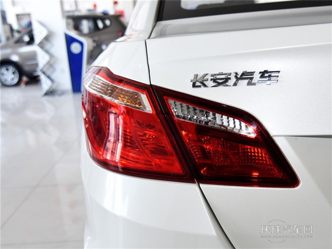 2015款 1.6L 手動旗艦型