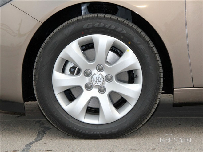 2015款 2.0L 精英時尚型