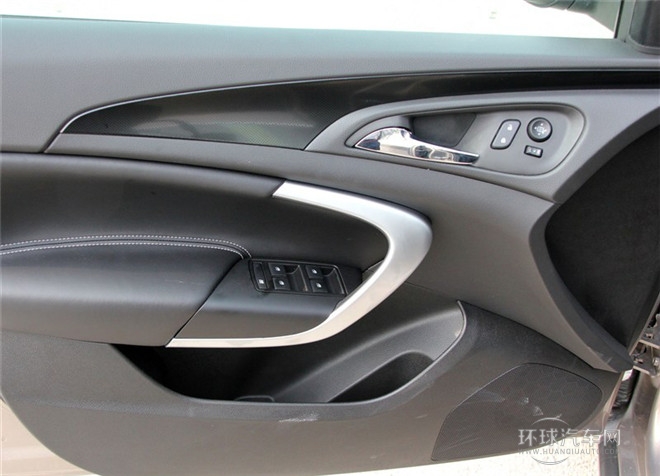 2015款 2.0L 精英時尚型