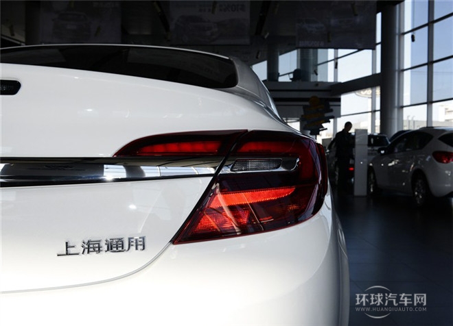 2015款 2.0L 領先時尚型