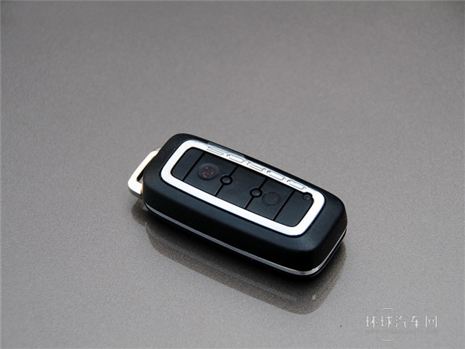 2015款 都市SUV 1.6T 自動炫動派