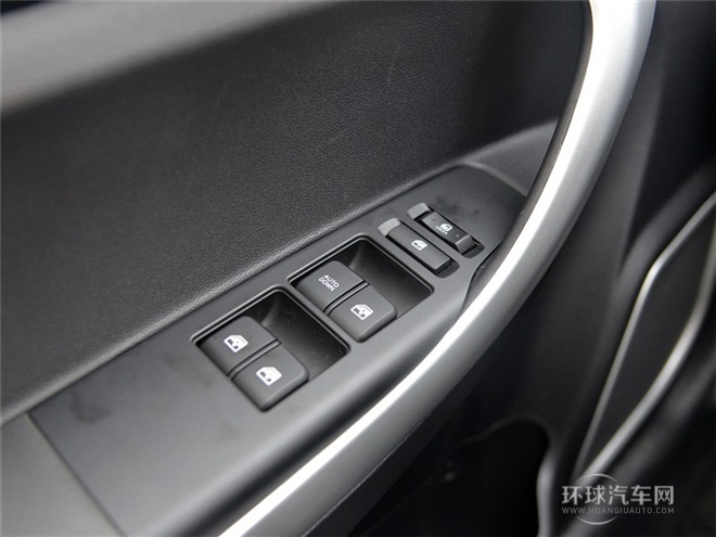 2015款 1.6L 自動尊貴型 國IV