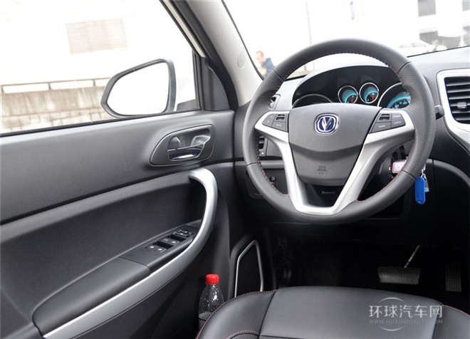 2015款 1.6L 自動尊貴型 國IV