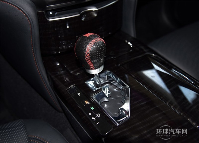 2015款 2.5L 標準版